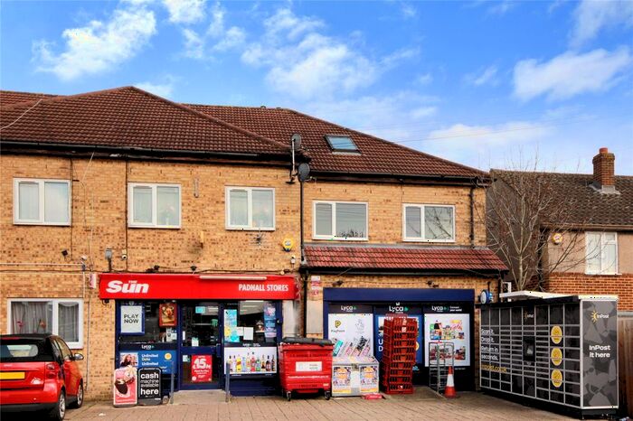 2 Bedroom Flat To Rent In Padnall Road, Romford, RM6