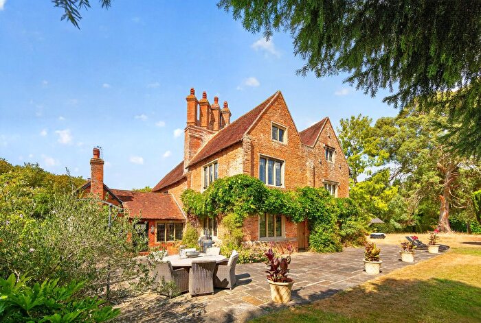6 Bedroom Detached House For Sale In Church Lane, Baughurst, Tadley, RG26