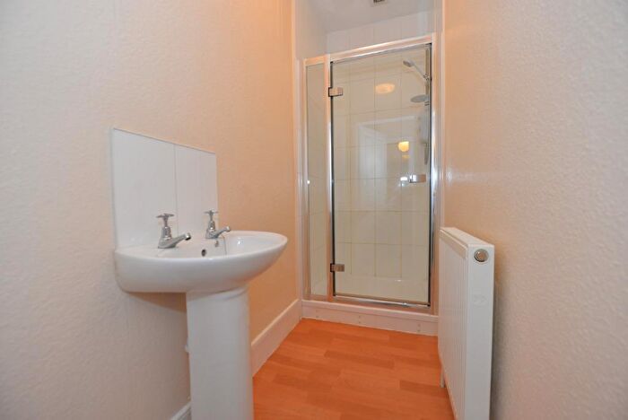 4 Bedroom Terraced House To Rent In Woodside Road, Southampton, SO17