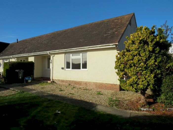 1 Bedroom Terraced Bungalow For Sale In Love Lane, Ilminster, TA19