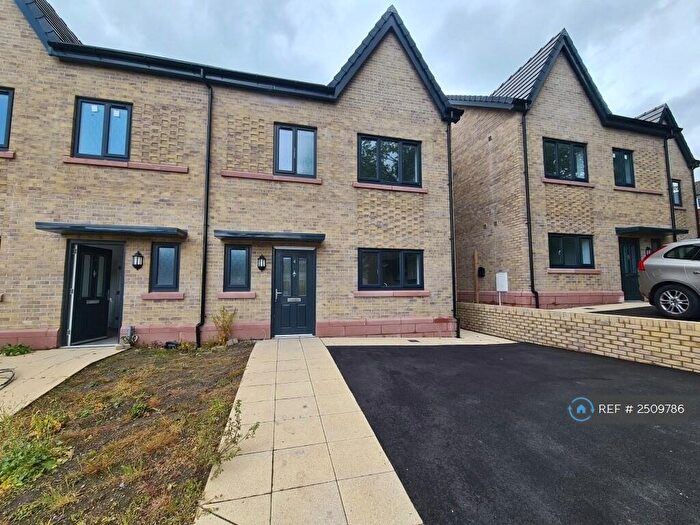 4 Bedroom Semi-Detached House To Rent In Jonathan Grange Close, Mossley, Ashton-Under-Lyne, OL5