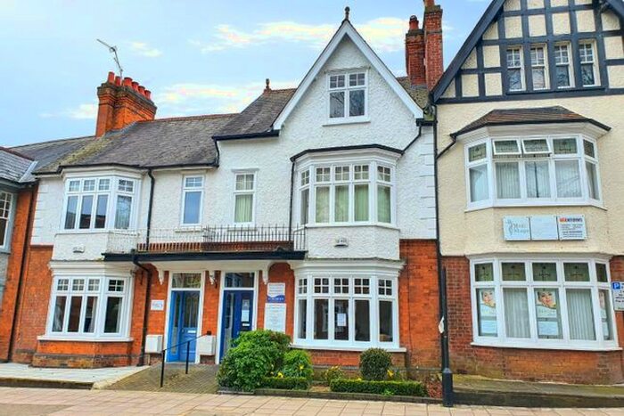 4 Bedroom Property For Sale In Regent Street, Rugby, CV21