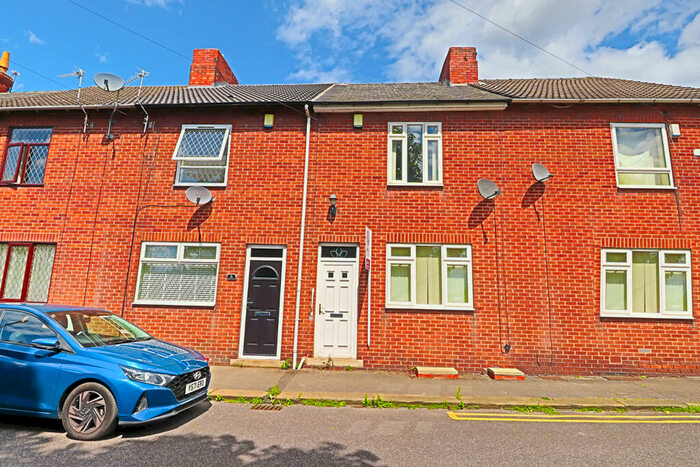 2 Bedroom Terraced House To Rent In Queen Street, Goldthorpe, S63
