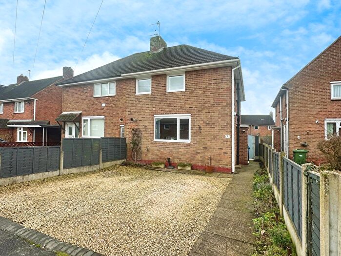 2 Bedroom Semi Detached House For Sale In Mill Grove, Wolverhampton, WV8
