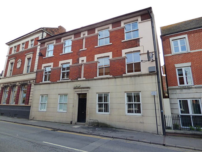 1 Bedroom Apartment To Rent In Cricklade Street, Old Town, SN1