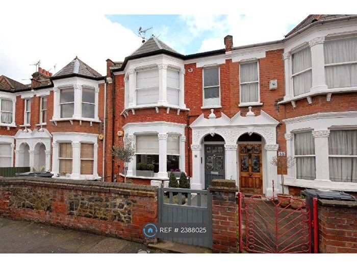 1 Bedroom Flat To Rent In Crouch End, London, N8