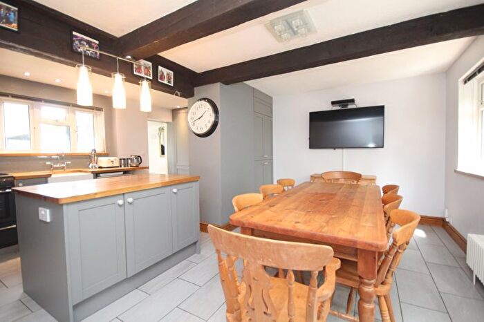 4 Bedroom Terraced House For Sale In Chaucer Gardens, Tonbridge, TN9