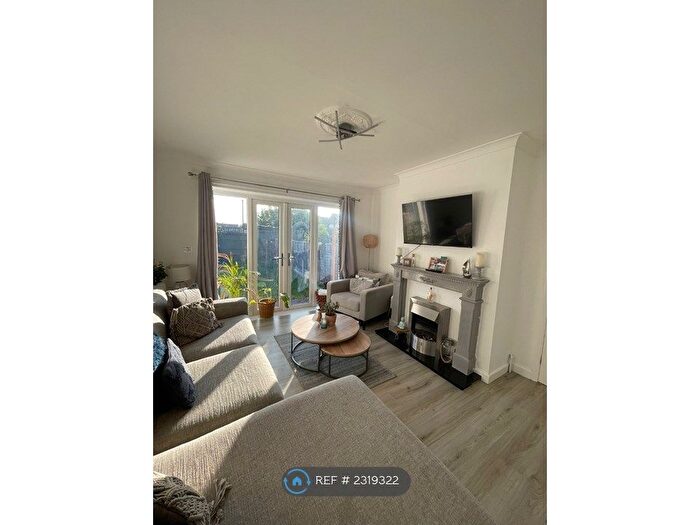 1 Bedroom Maisonette To Rent In Townson Road, Wednesfield, WV11