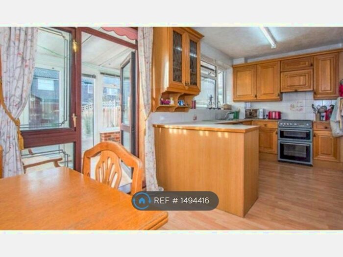 3 Bedroom Terraced House To Rent In Mottisfont Road, London, SE2