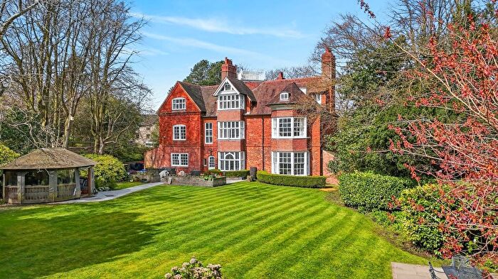 8 Bedroom Property For Sale In The Knoll, Westbourne Road, Lancaster, LA1