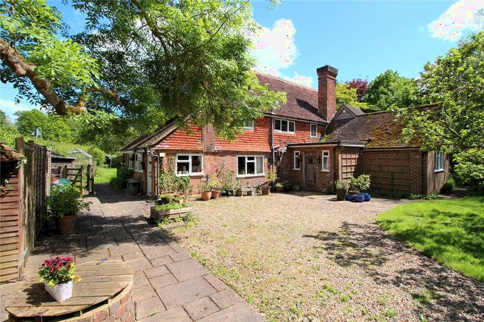5 Bedroom Detached House For Sale In Tonbridge Road, Bough Beech, Edenbridge, Kent, TN8