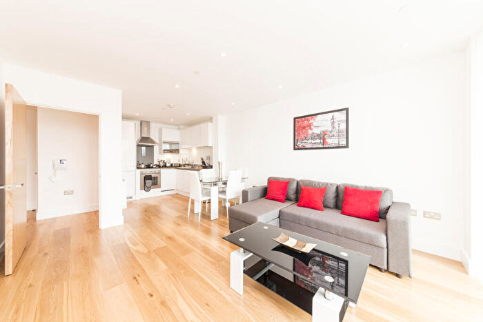 1 Bedroom Apartment To Rent In Thanet Tower, Caxton Street North, Canning Town, London, E16