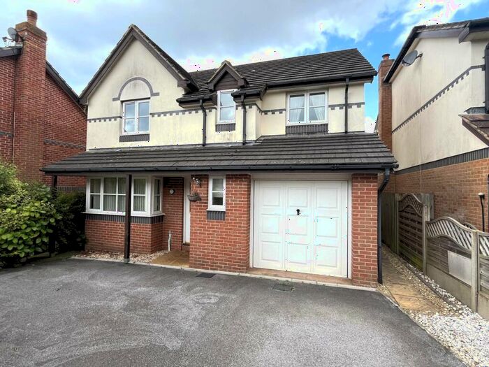 4 Bedroom Detached House For Sale In Old Bystock Drive, Exmouth, EX8