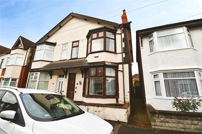 4 Bedroom Semi-Detached House For Sale In Thirlmere Drive, Wallasey, Wirral, CH45