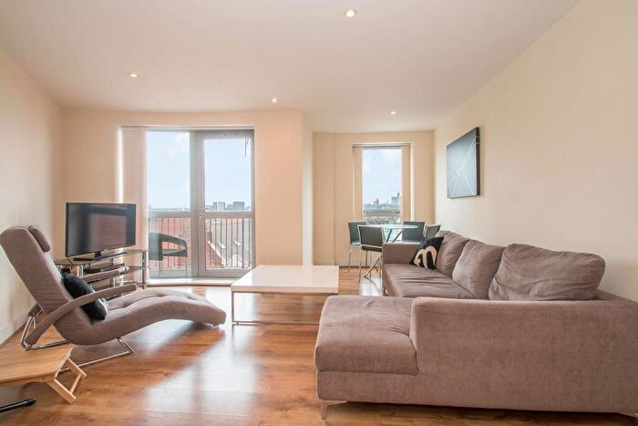 2 Bedroom Apartment To Rent In Quartz, Hall Street, B18