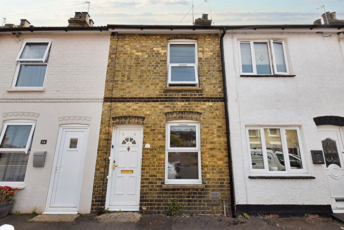 2 Bedroom Terraced House To Rent In Varnes Street, Eccles, Aylesford, ME20