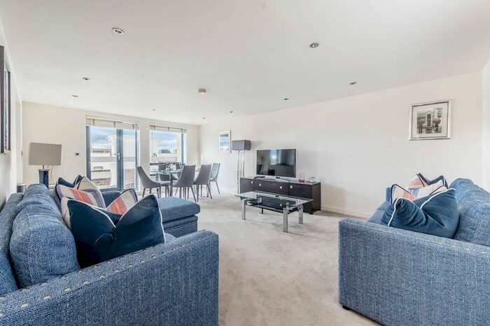 2 Bedroom Flat To Rent In Fulham Road, Chelsea, London, SW3