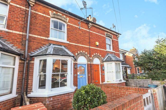 3 Bedroom Terraced House To Rent In Victoria Road, Wargrave, Reading, RG10