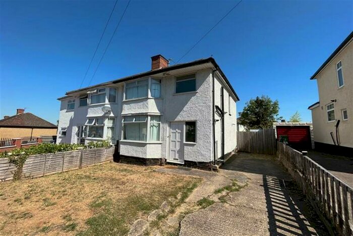 4 Bedroom Semi-Detached House To Rent In Headley Way, Headington, Oxford, Oxford, OX3