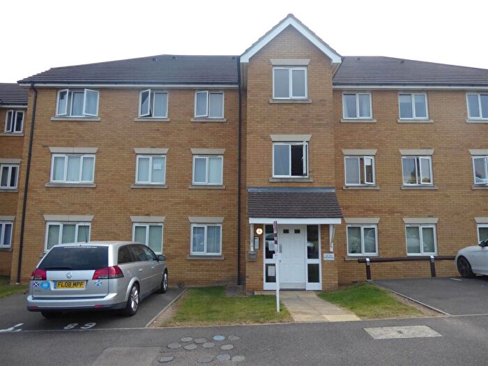 2 Bedroom Apartment To Rent In Fellowes Road, Peterborough, PE2