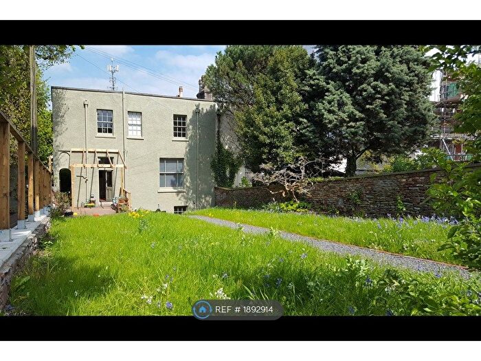 2 Bedroom Flat To Rent In Cheltenham Road, Bristol, BS6