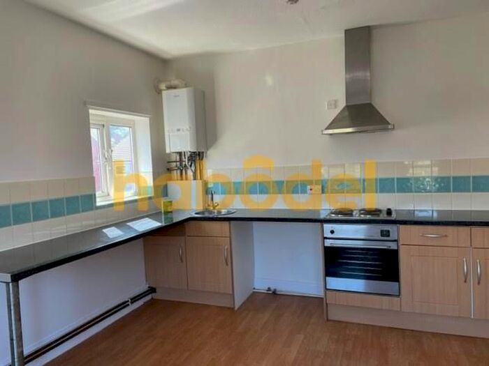 1 Bedroom Flat To Rent In York Road, , Colwyn Bay, Clwyd, LL29