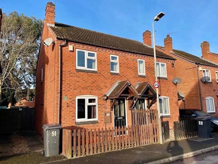2 Bedroom House To Rent In Glebeland Road, Thurcaston, LE4