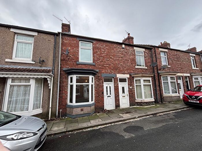 2 Bedroom House To Rent In Co-Operative Street, Shildon, DL4