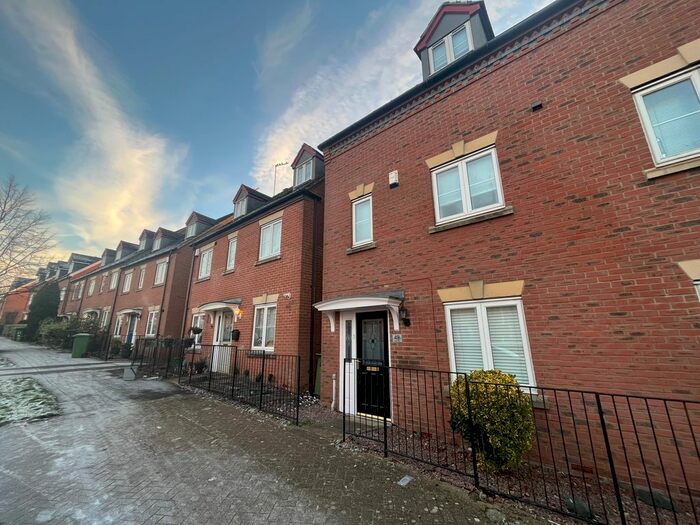 5 Bedroom Property To Rent In Eagle Way, Hampton Vale, Peterborough, PE7