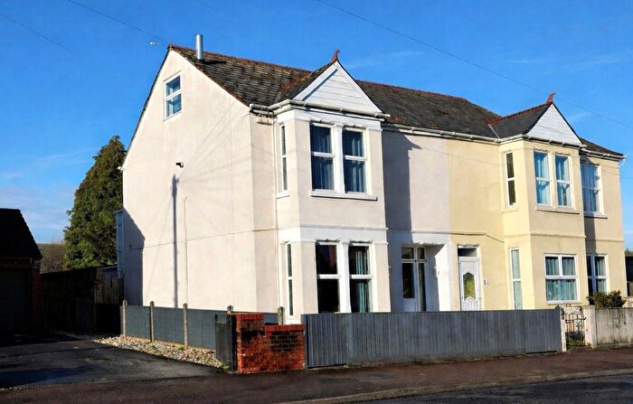 3 Bedroom Semi Detached House For Sale In Wilton Road, Gloucester, Gloucestershire, GL1