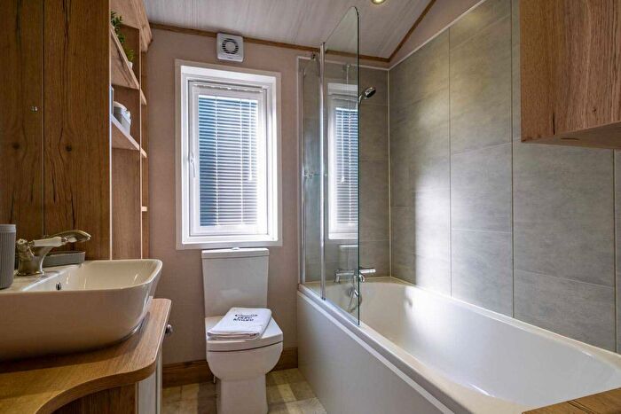 2 Bedroom Lodge For Sale In Aldingham, Ulverston, LA12