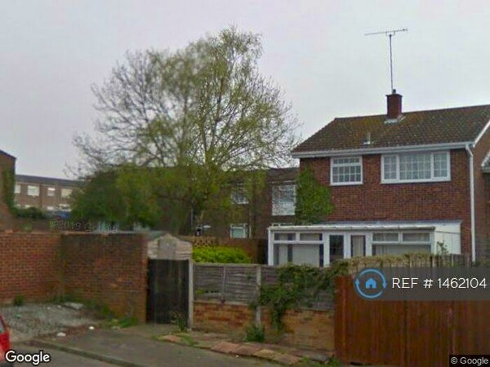 4 Bedroom End Of Terrace House To Rent In Thorpe Walk, Colchester, CO4