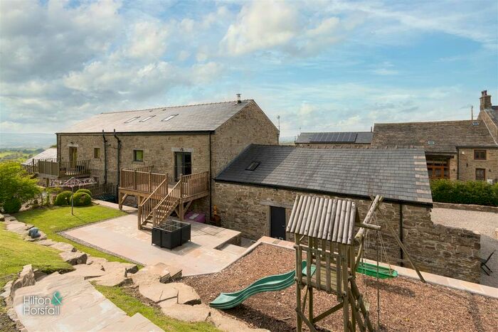 4 Bedroom Semi-Detached House For Sale In Greenhill, Barn, Todmorden Road, Briercliffe, BB10