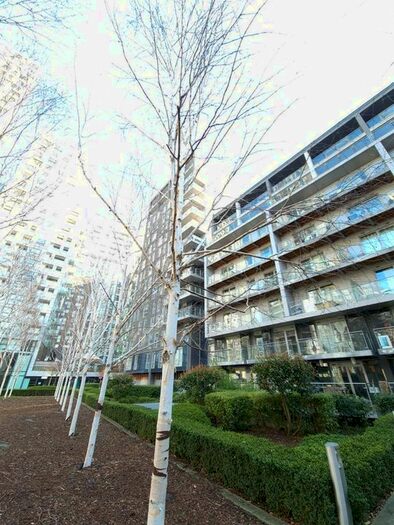 1 Bedroom Flat To Rent In Indescon Court, London, E14