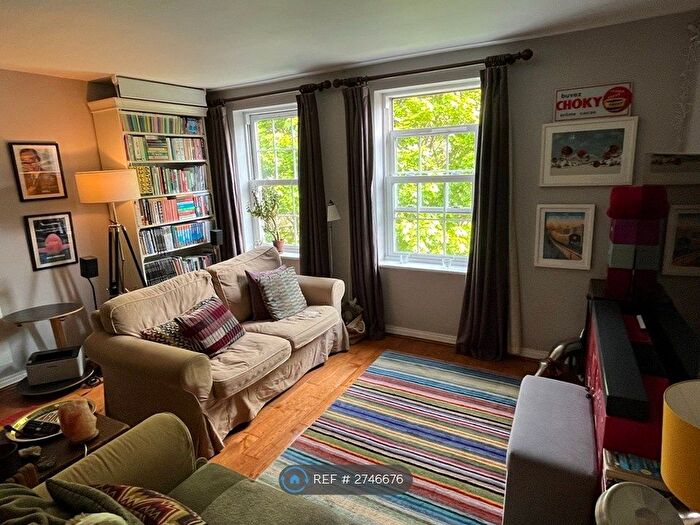 2 Bedroom Flat To Rent In Leroy Street, London, SE1