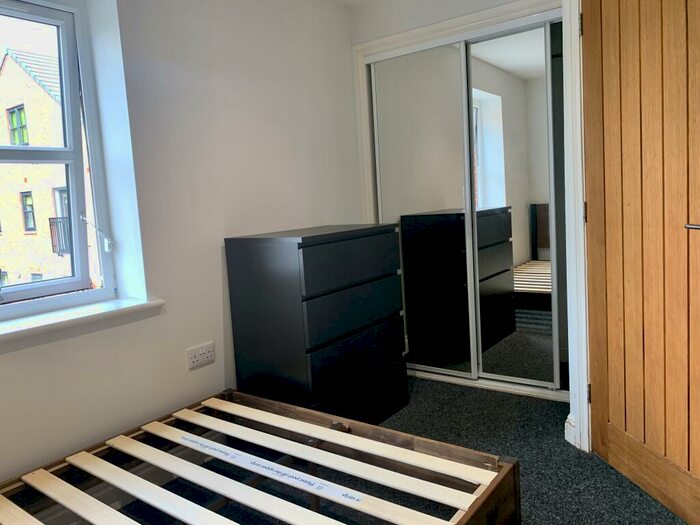 5 Bedroom Flat To Rent In Flat Lord Tennyson House Rasen Lane, Lincoln, LN1