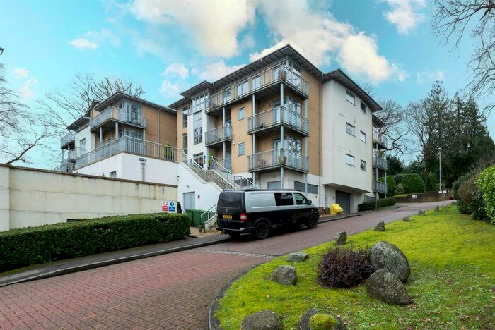 2 Bedroom Flat To Rent In Gloucester Place, Linden Fields, Tunbridge Wells, TN2