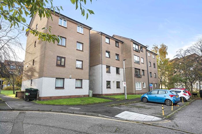 2 Bedroom Flat For Sale In / Bathfield, Leith, Edinburgh, EH6
