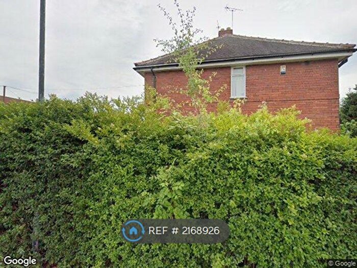 2 Bedroom End Of Terrace House To Rent In Pottery Lane, York, YO31