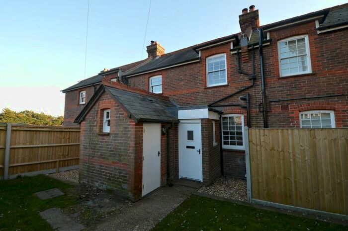 2 Bedroom Terraced House To Rent In Farm Cottages, Lower Road, Old Bedhampton, Havant, PO9
