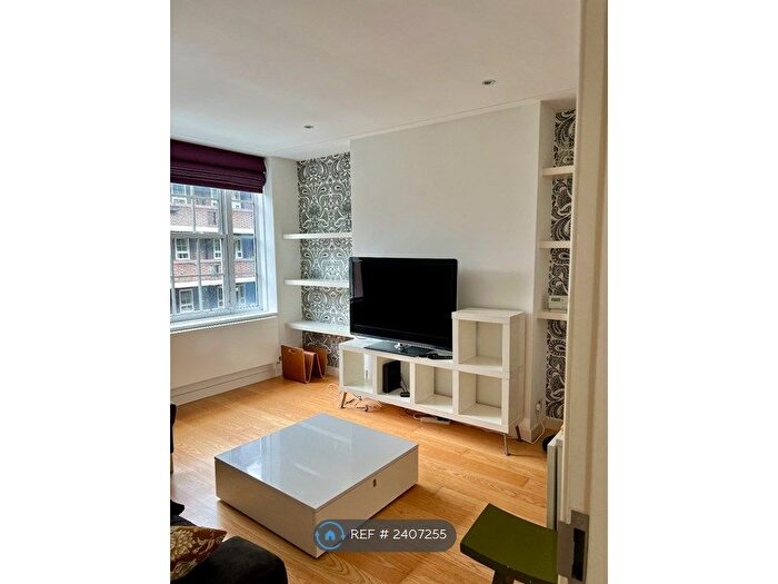 2 Bedroom Flat To Rent In Davidge House, London, SE1