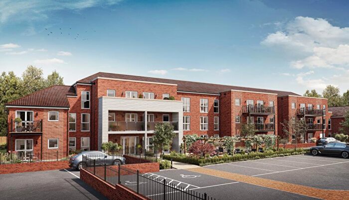 2 Bedroom Flat For Sale In Yelland Place, Tadley, RG26
