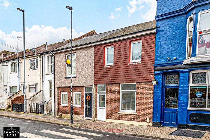 3 Bedroom Terraced House For Sale In Highland Road, Southsea, PO4