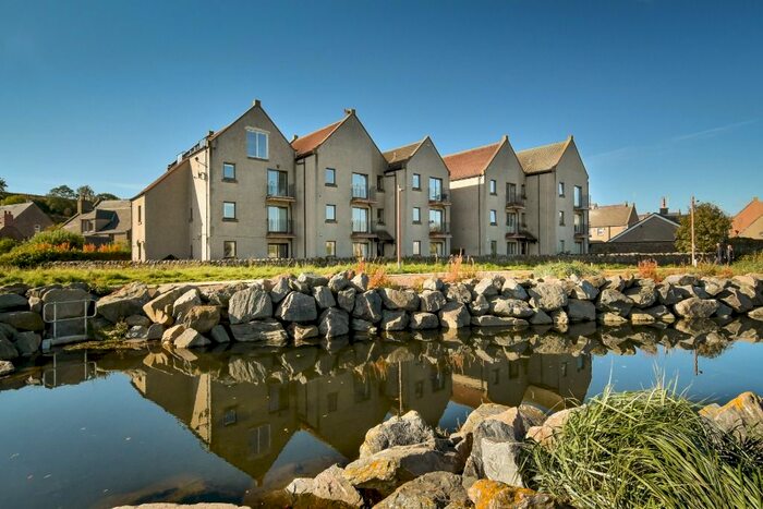 3 Bedroom Flat To Rent In Arbuthnott Court, Stonehaven, Aberdeenshire, AB39
