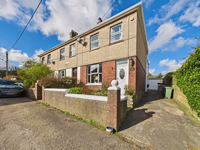 3 Bedroom End Of Terrace House For Sale In Hazel Terrace, Lanner, Redruth, TR16