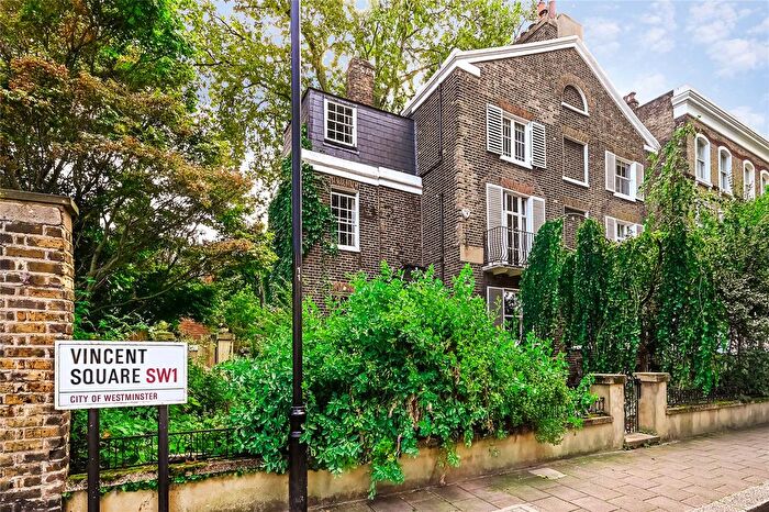 5 Bedroom Semi-Detached House For Sale In Vincent Square, London, SW1P