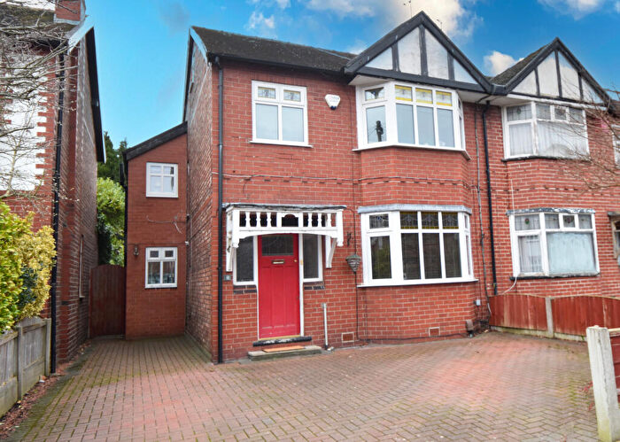 4 Bedroom Semi-Detached House For Sale In Marlborough Road, Flixton, M41