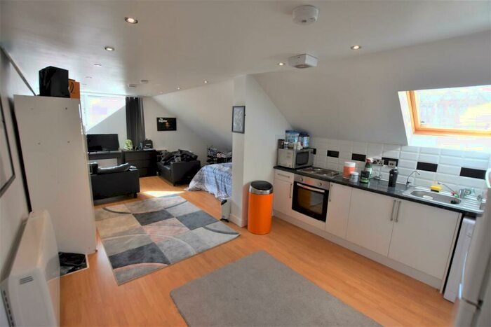 Studio To Rent In York Road, Leicester, LE1