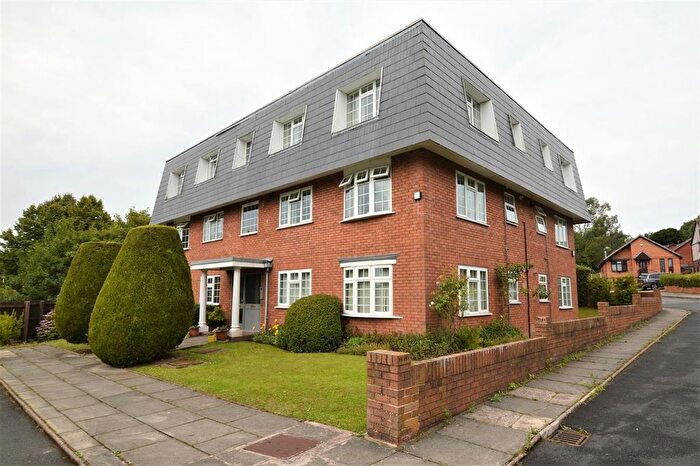 1 Bedroom Flat To Rent In Hillside Court, Liverpool, L25