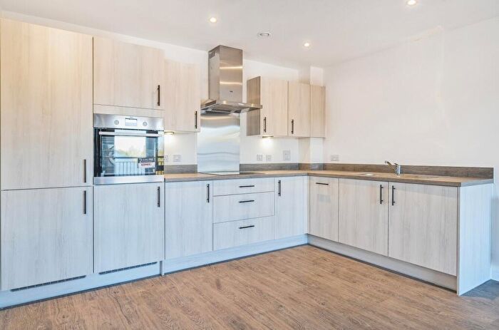 2 Bedroom Apartment To Rent In Westland Place, Kings Hill, West Malling, ME19